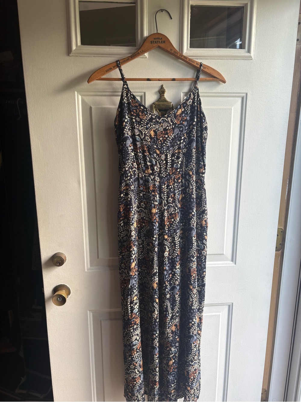 Evereve Roan + Ryan Chloe V-Neck Jumpsuit in Navy, Rust and Cream Paisley Floral